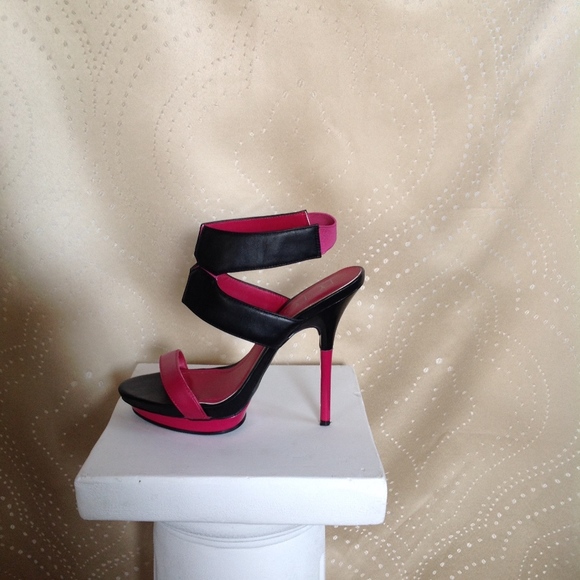 BCBG Pink and Black Heels - Picture 2 of 4